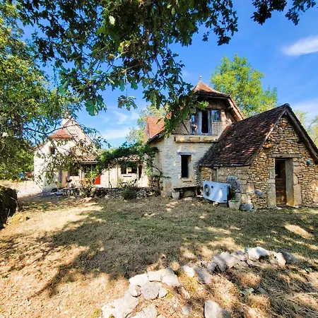 Chez Evelyne Cajarc