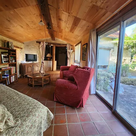 Chez Evelyne Ferienhaus *